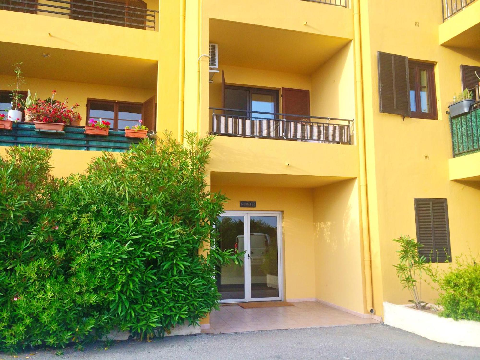 Location Corsica Ajaccio (Corsica)